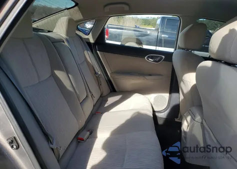 2015 Nissan Sentra S z USA, uszkodzony, nr VIN 3N1AB7AP4FL670510